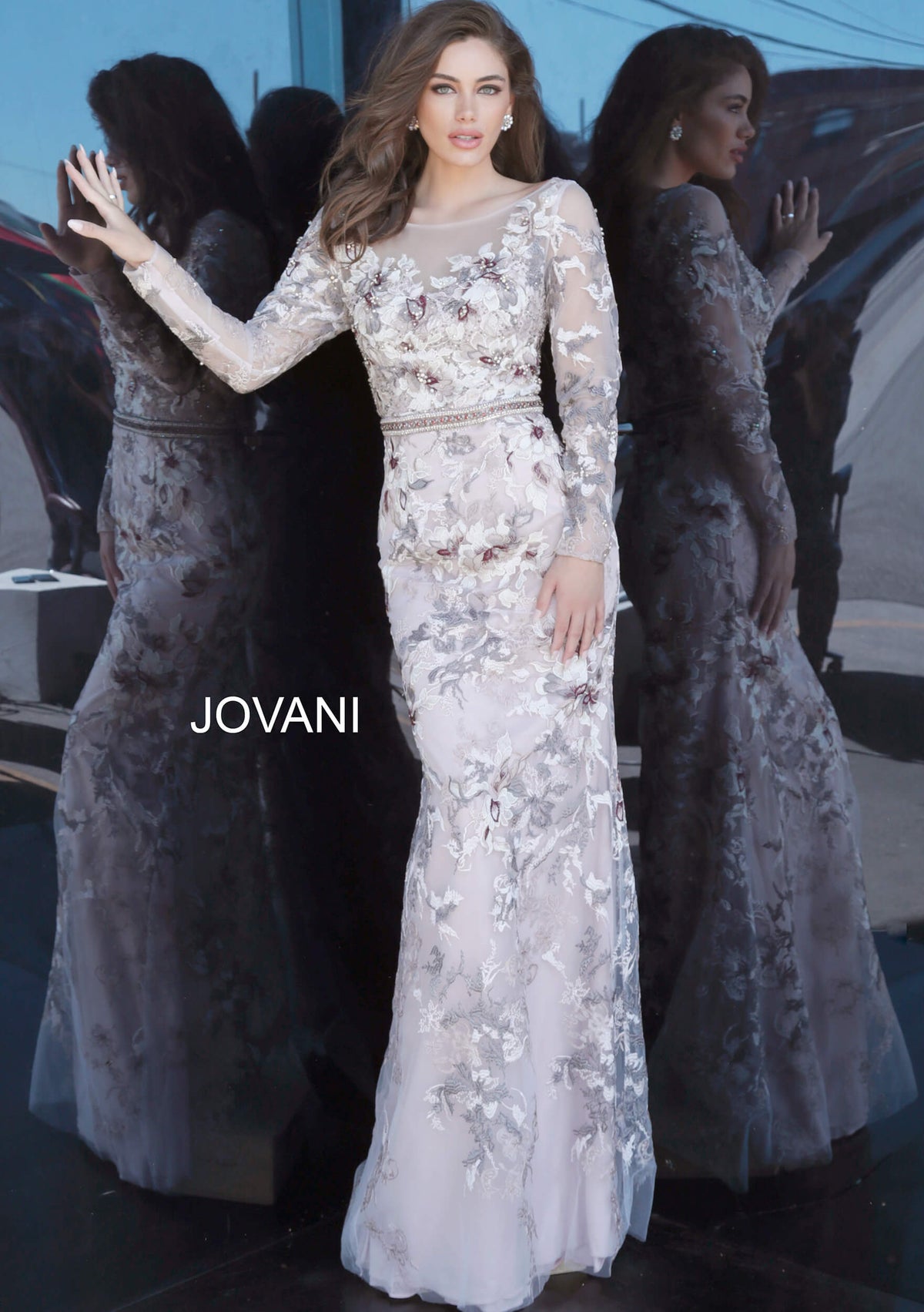 Jovani 818