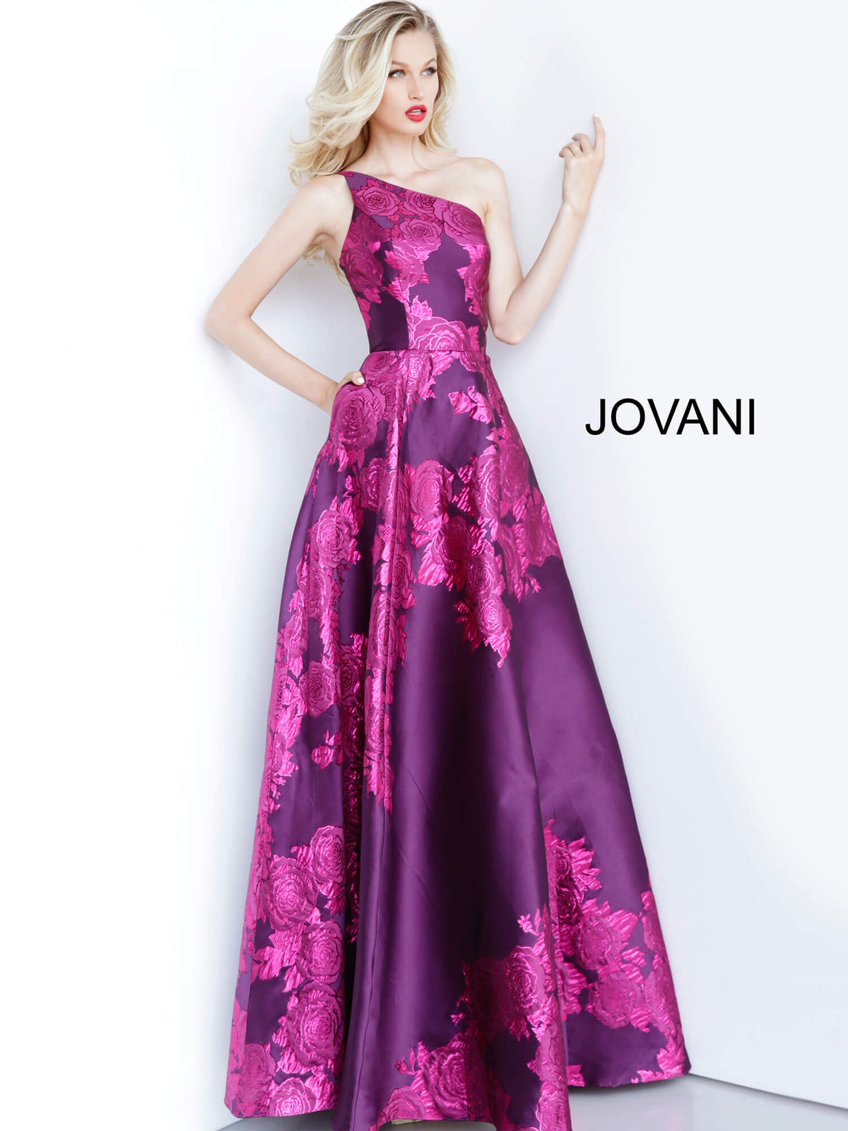 Jovani 02045