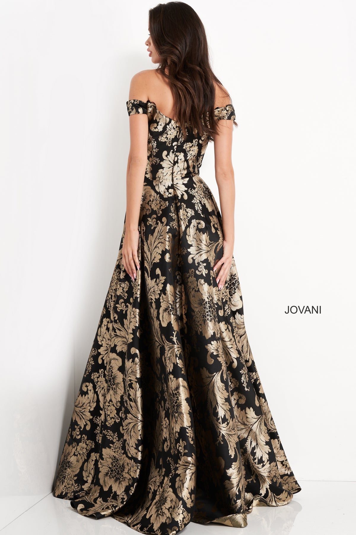 Jovani 03942