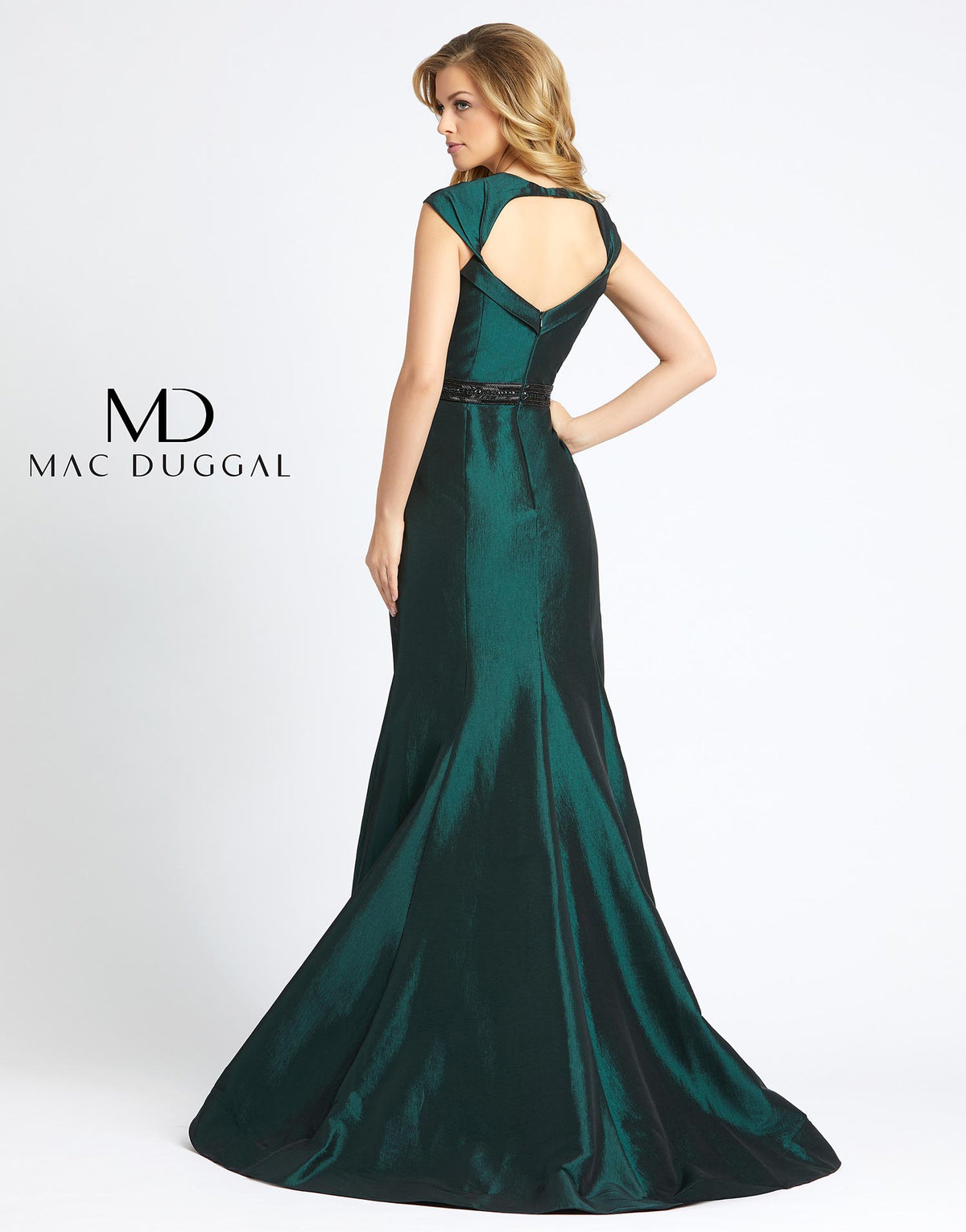 Mac Duggal 12118D