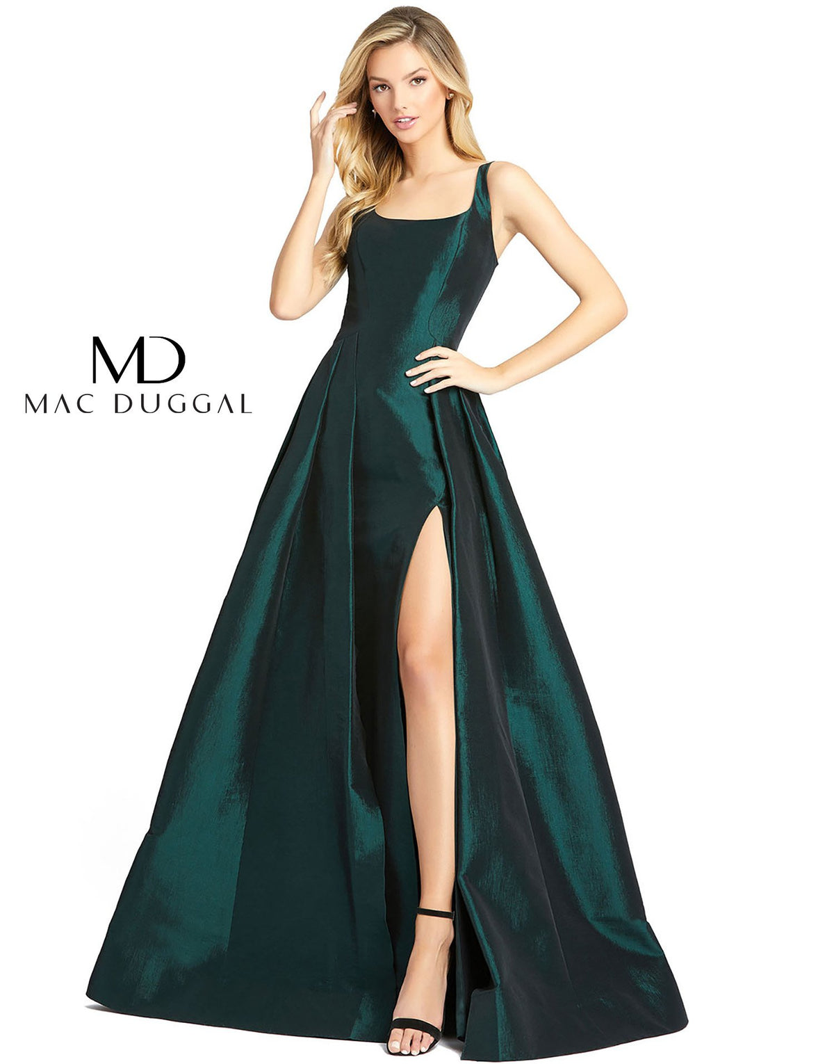 Mac Duggal 12225D