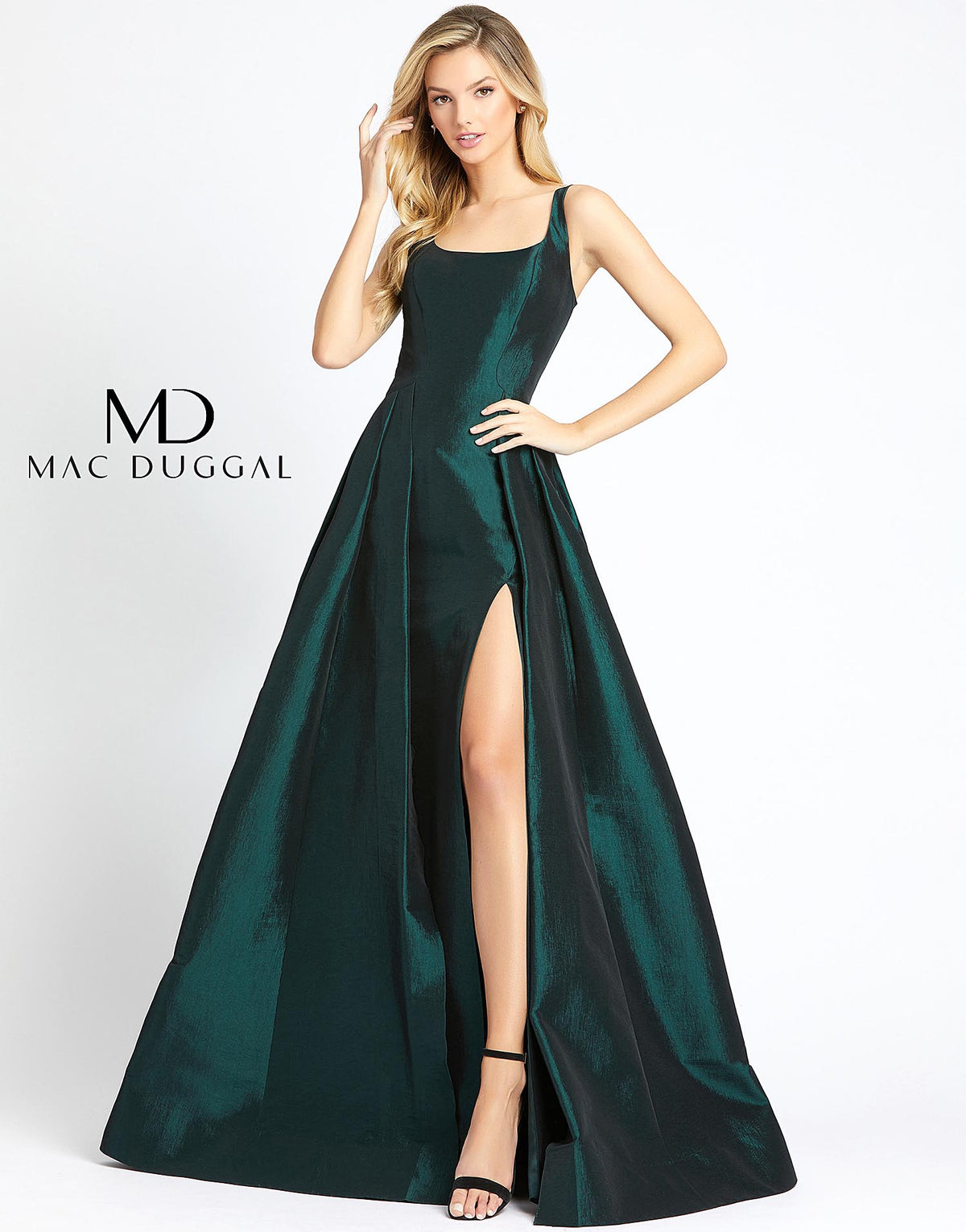 Flash by Mac Duggal 12225L