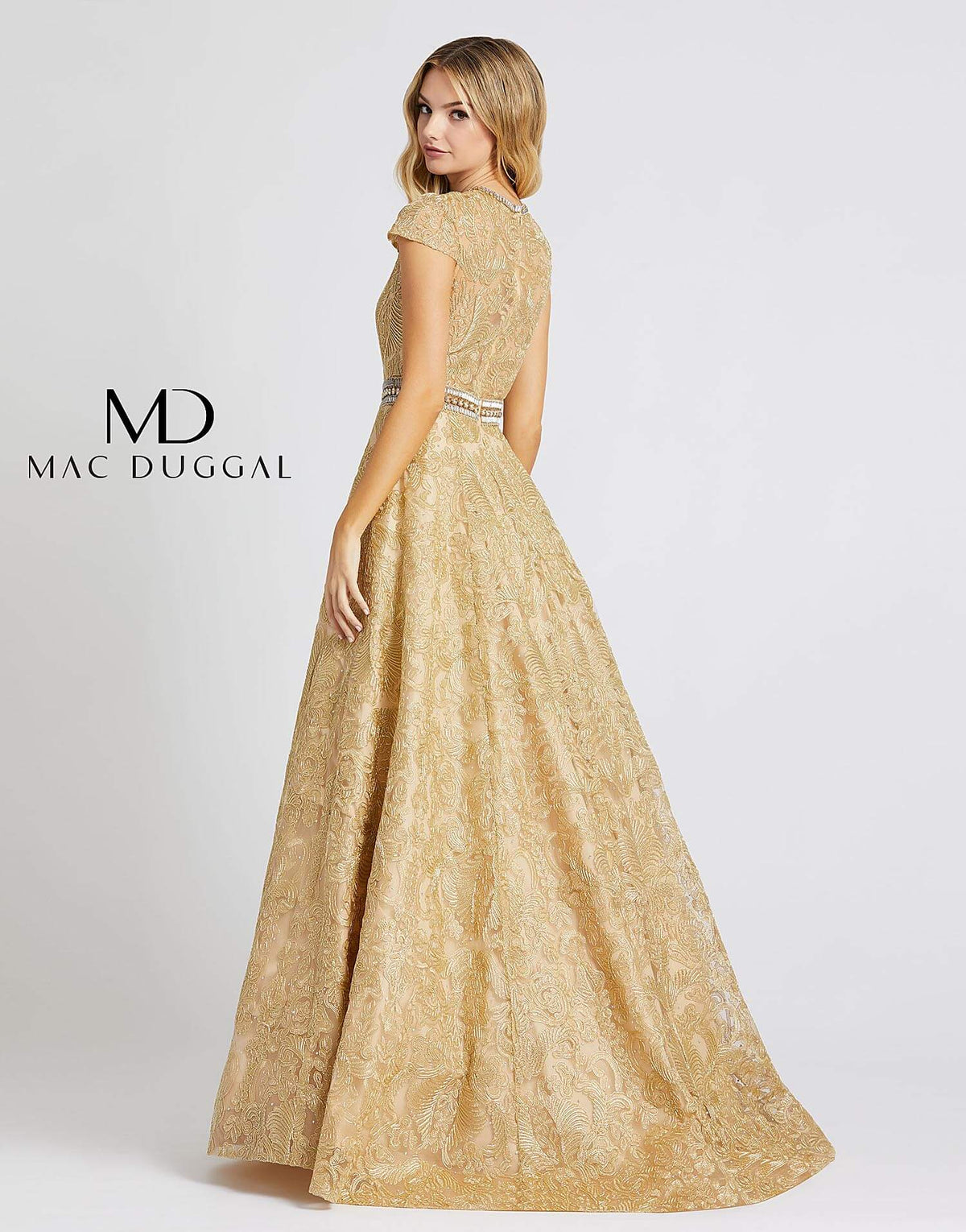 Mac Duggal 12326M