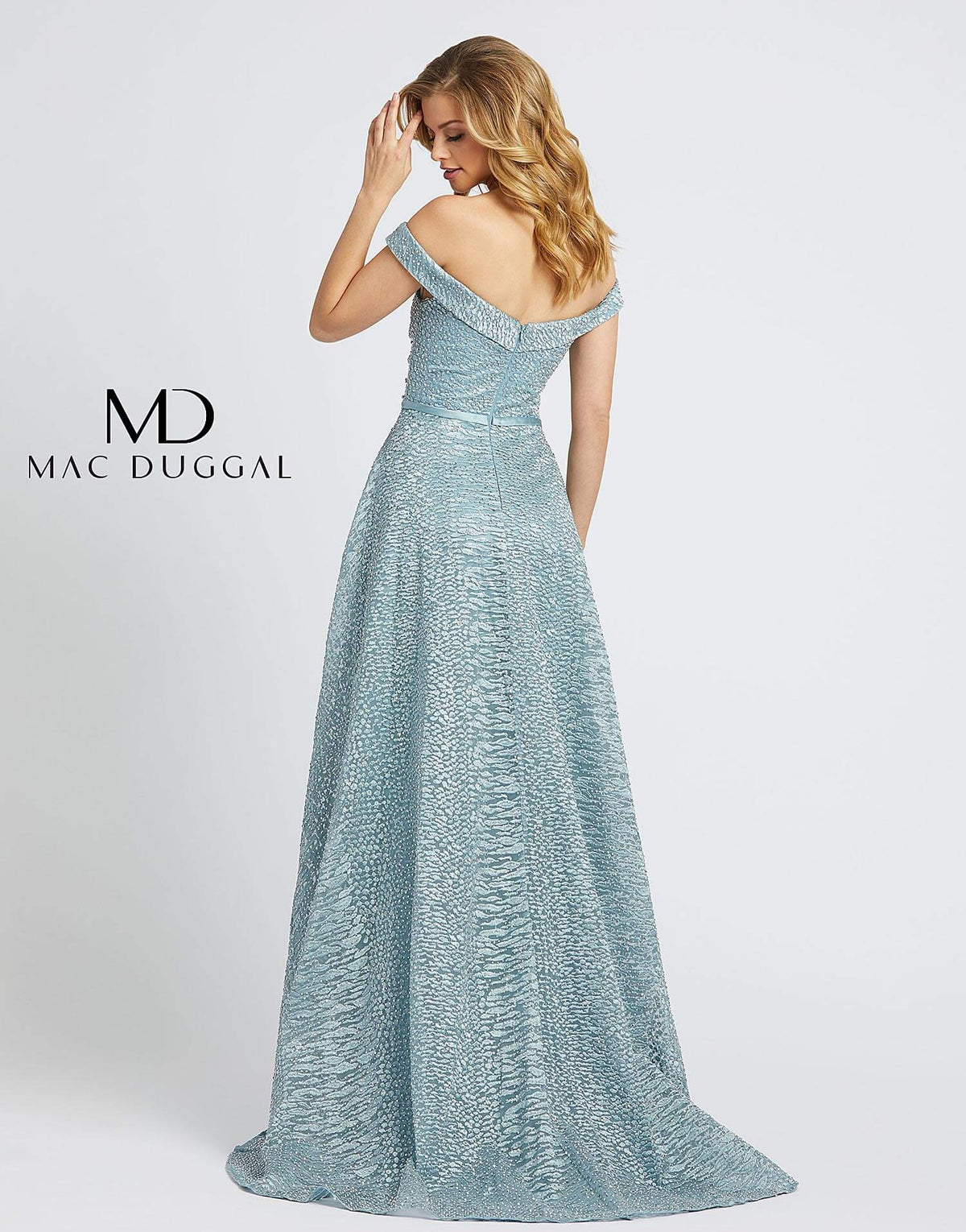 Mac Duggal 20121M