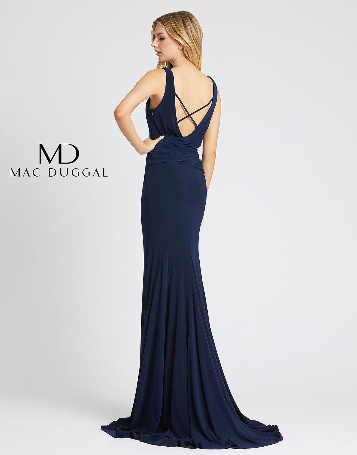 Flash by Mac Duggal 2050L