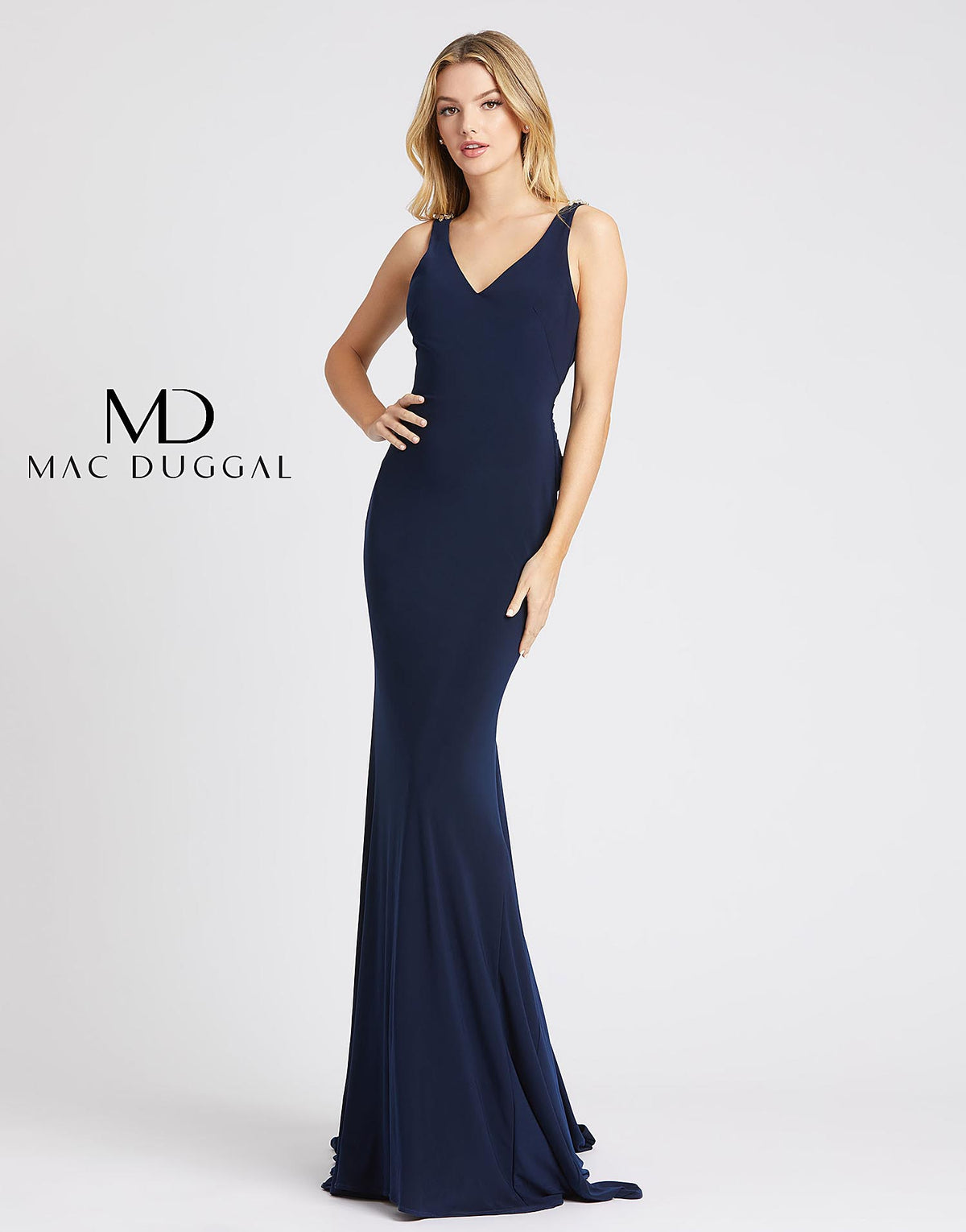 Flash by Mac Duggal 2050L