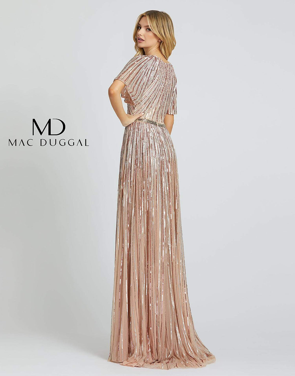 Mac Duggal 4913M