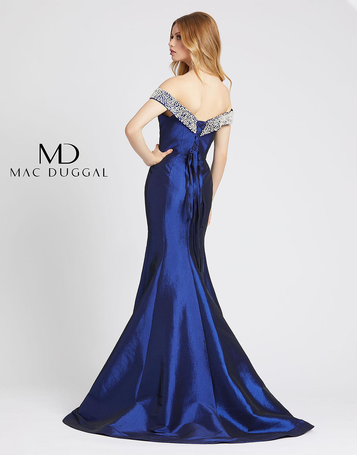 Flash by Mac Duggal 66900L