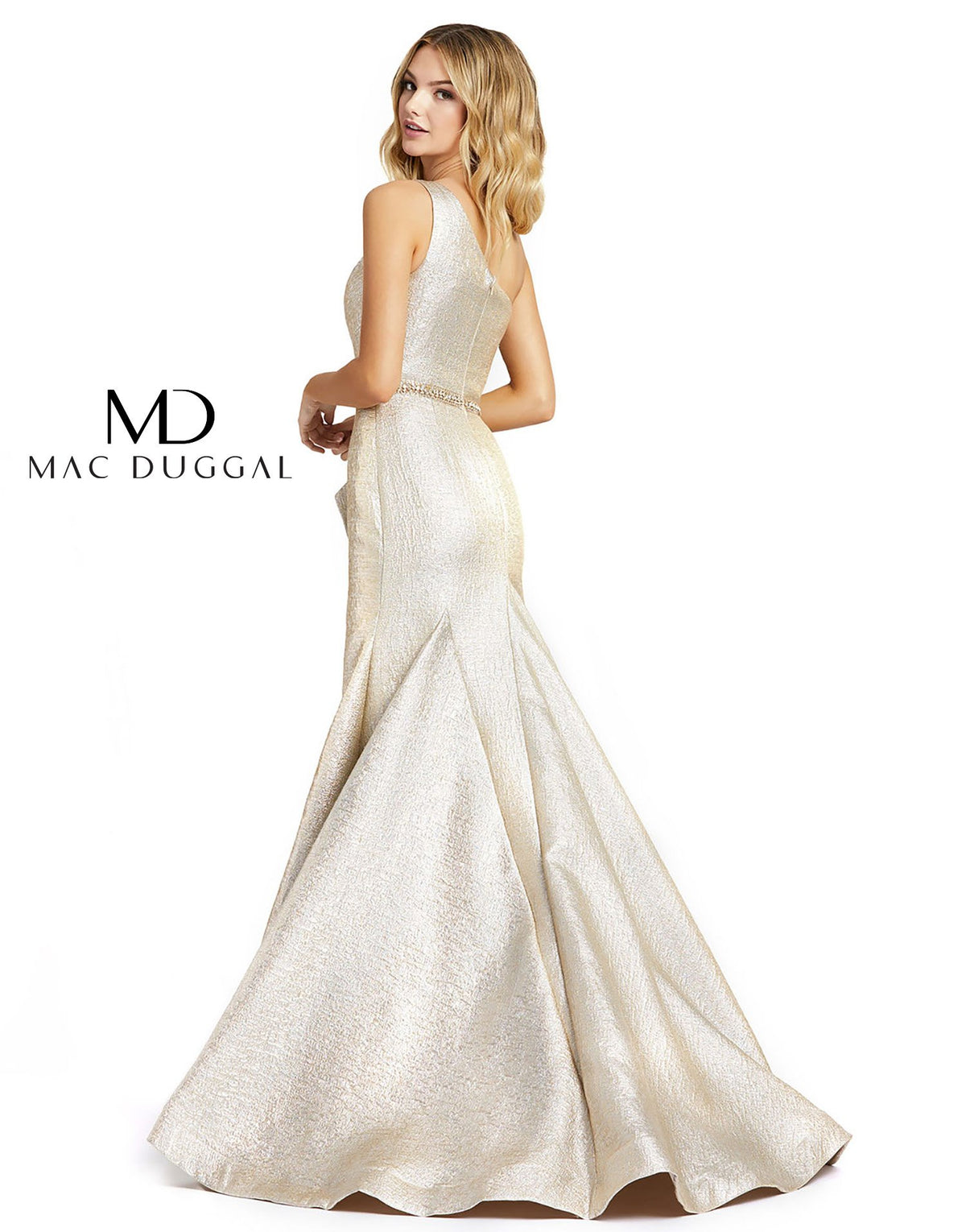 Mac Duggal 66975D