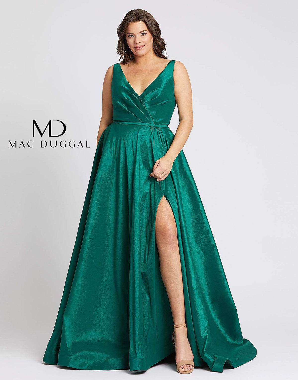 Fabulouss by Mac Duggal 67227F