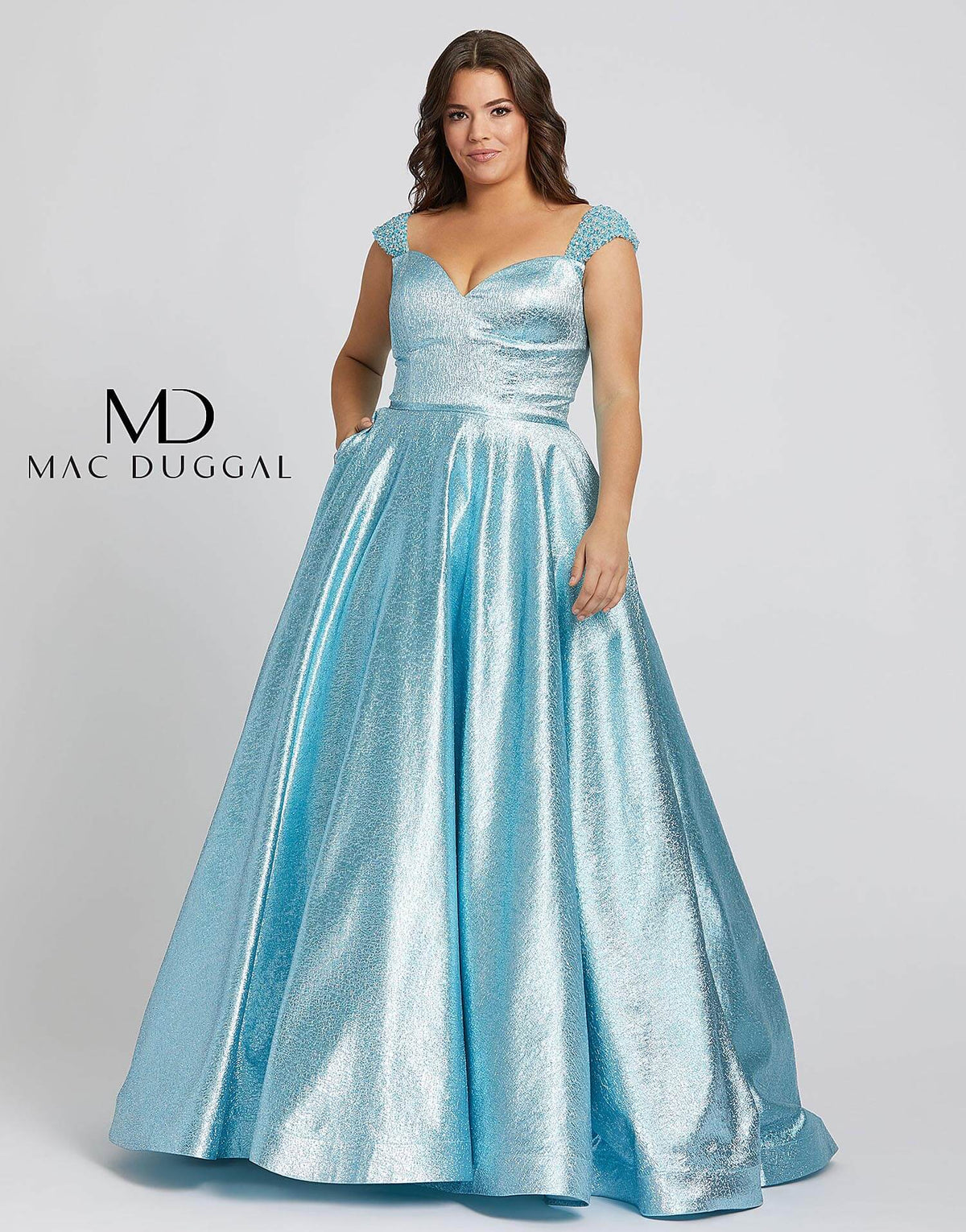 Fabulouss by Mac Duggal 67236F