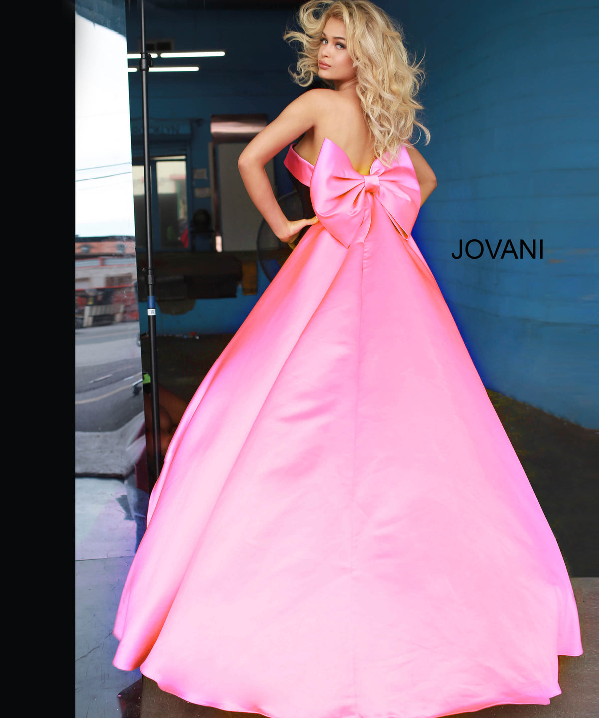 Jovani 8008