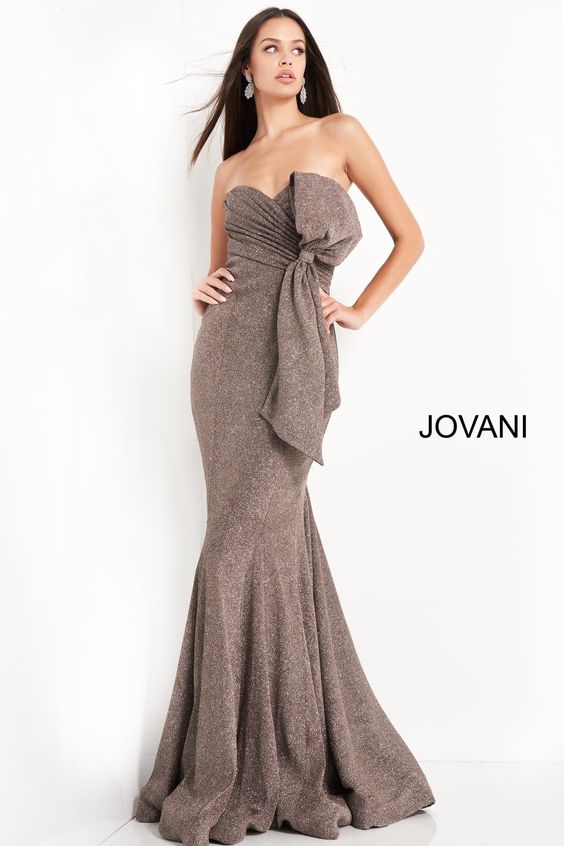 Jovani 1070